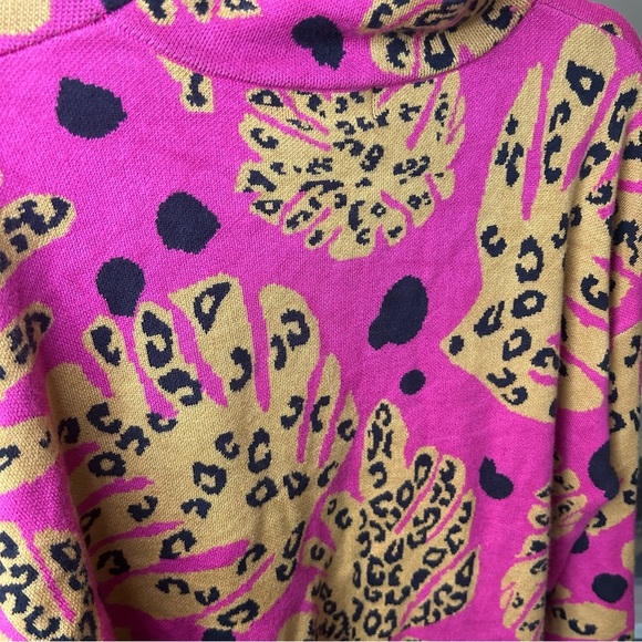 Dance Around It Mixed Print Sweater – Fuchsia Pink, Large 🐆💗 - Picture 9 of 11